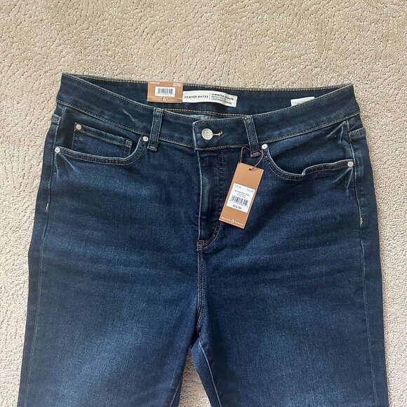 Denver Hayes Hi-Rise Barely Boot Jeans (14 x 30) - Picture 3 of 8